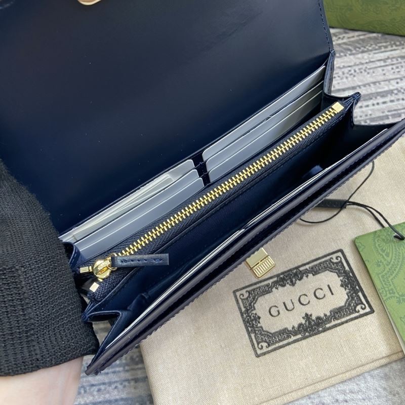 Gvc*1 purse